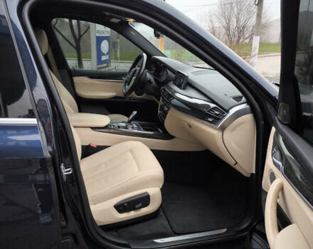 Синий БМВ Х5, объемом двигателя 2.98 л и пробегом 312 тыс. км за 20772 $, фото 5 на Automoto.ua