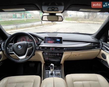 Синий БМВ Х5, объемом двигателя 2.98 л и пробегом 312 тыс. км за 20772 $, фото 7 на Automoto.ua