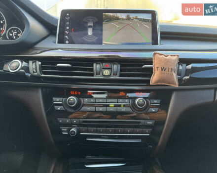 Синий БМВ Х5, объемом двигателя 3 л и пробегом 160 тыс. км за 25000 $, фото 14 на Automoto.ua