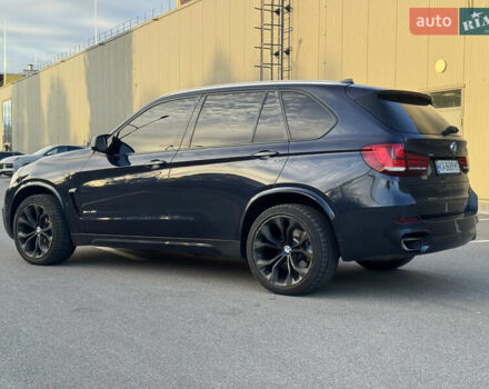 Синий БМВ Х5, объемом двигателя 3 л и пробегом 160 тыс. км за 25000 $, фото 5 на Automoto.ua