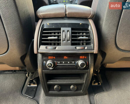 Синий БМВ Х5, объемом двигателя 3 л и пробегом 160 тыс. км за 25000 $, фото 16 на Automoto.ua