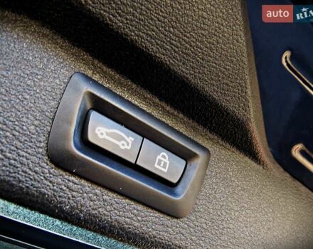 Синій БМВ Х5, об'ємом двигуна 3 л та пробігом 133 тис. км за 29950 $, фото 28 на Automoto.ua
