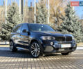 Синий БМВ Х5, объемом двигателя 2 л и пробегом 137 тыс. км за 30000 $, фото 1 на Automoto.ua