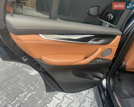 Синий БМВ Х5, объемом двигателя 3 л и пробегом 222 тыс. км за 33500 $, фото 24 на Automoto.ua