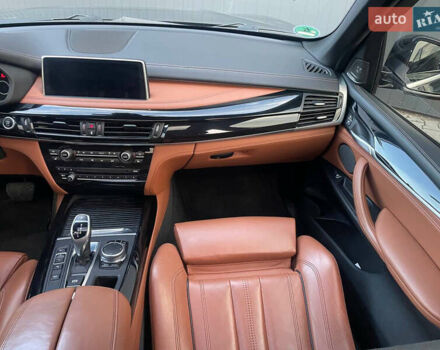 Синій БМВ Х5, об'ємом двигуна 2.99 л та пробігом 182 тис. км за 34500 $, фото 61 на Automoto.ua