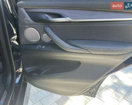 Синий БМВ Х5, объемом двигателя 2.99 л и пробегом 210 тыс. км за 40000 $, фото 14 на Automoto.ua