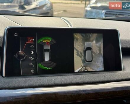Синий БМВ Х5, объемом двигателя 2.98 л и пробегом 150 тыс. км за 25500 $, фото 19 на Automoto.ua