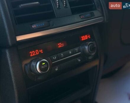 Синий БМВ Х5, объемом двигателя 2.98 л и пробегом 150 тыс. км за 25500 $, фото 12 на Automoto.ua