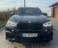 Синий БМВ Х5, объемом двигателя 4.39 л и пробегом 167 тыс. км за 18000 $, фото 1 на Automoto.ua