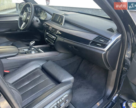 Синий БМВ Х5, объемом двигателя 2.99 л и пробегом 210 тыс. км за 40000 $, фото 17 на Automoto.ua