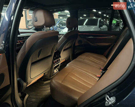 Синий БМВ Х5, объемом двигателя 2.98 л и пробегом 179 тыс. км за 20500 $, фото 23 на Automoto.ua