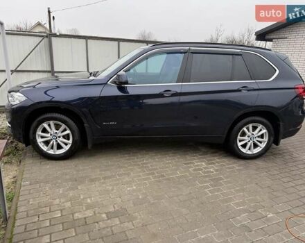 Синій БМВ Х5, об'ємом двигуна 2 л та пробігом 66 тис. км за 39500 $, фото 3 на Automoto.ua