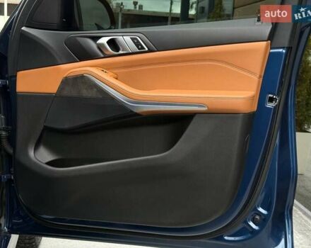Синий БМВ Х5, объемом двигателя 3 л и пробегом 122 тыс. км за 46999 $, фото 74 на Automoto.ua