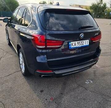 Синий БМВ Х5, объемом двигателя 2 л и пробегом 54 тыс. км за 37300 $, фото 37 на Automoto.ua
