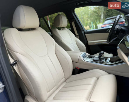 Синий БМВ Х5, объемом двигателя 3 л и пробегом 138 тыс. км за 45900 $, фото 76 на Automoto.ua