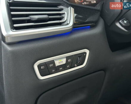 Синий БМВ Х5, объемом двигателя 3 л и пробегом 70 тыс. км за 51500 $, фото 73 на Automoto.ua