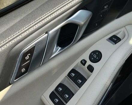 Синий БМВ Х5, объемом двигателя 3 л и пробегом 70 тыс. км за 48299 $, фото 10 на Automoto.ua