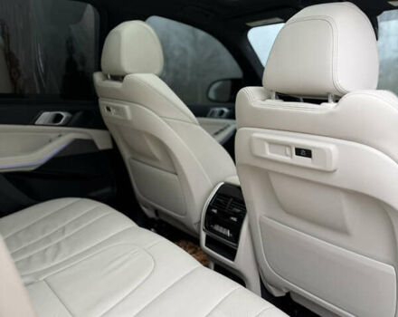 Синій БМВ Х5, об'ємом двигуна 3 л та пробігом 57 тис. км за 59999 $, фото 32 на Automoto.ua