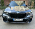 Синий БМВ Х5, объемом двигателя 3 л и пробегом 58 тыс. км за 57000 $, фото 1 на Automoto.ua