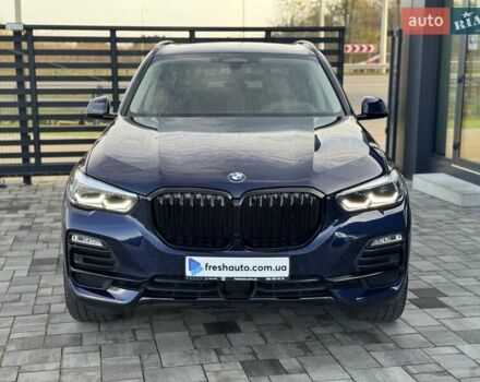 Синий БМВ Х5, объемом двигателя 3 л и пробегом 145 тыс. км за 54900 $, фото 1 на Automoto.ua