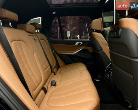 Синий БМВ Х5, объемом двигателя 3 л и пробегом 68 тыс. км за 68999 $, фото 39 на Automoto.ua