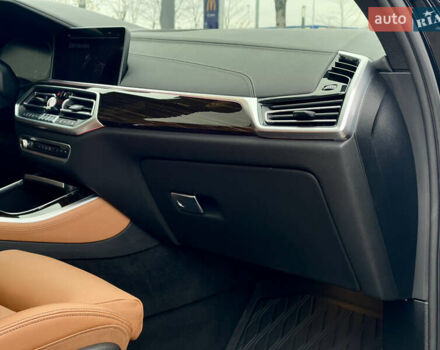 Синий БМВ Х5, объемом двигателя 3 л и пробегом 68 тыс. км за 68999 $, фото 43 на Automoto.ua