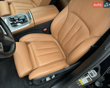 Синий БМВ Х5, объемом двигателя 4.39 л и пробегом 33 тыс. км за 61850 $, фото 17 на Automoto.ua