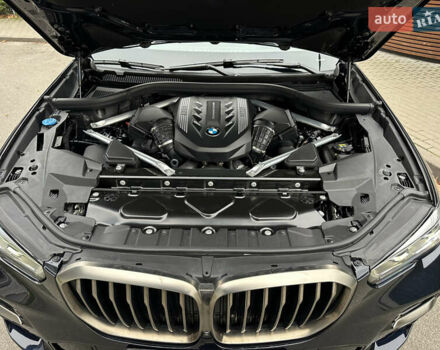 Синий БМВ Х5, объемом двигателя 4.39 л и пробегом 33 тыс. км за 61850 $, фото 52 на Automoto.ua