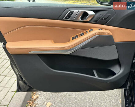 Синий БМВ Х5, объемом двигателя 4.39 л и пробегом 33 тыс. км за 61850 $, фото 22 на Automoto.ua