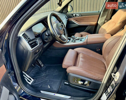 Синій БМВ Х5, об'ємом двигуна 2.99 л та пробігом 98 тис. км за 65550 $, фото 18 на Automoto.ua