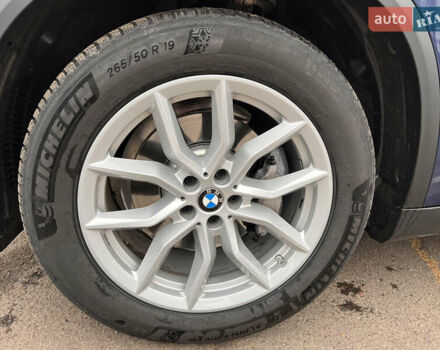 Синій БМВ Х5, об'ємом двигуна 3 л та пробігом 63 тис. км за 67000 $, фото 5 на Automoto.ua