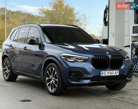 Синий БМВ Х5, объемом двигателя 3 л и пробегом 46 тыс. км за 57500 $, фото 1 на Automoto.ua