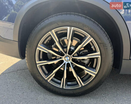 Синій БМВ Х5, об'ємом двигуна 3 л та пробігом 63 тис. км за 67000 $, фото 56 на Automoto.ua