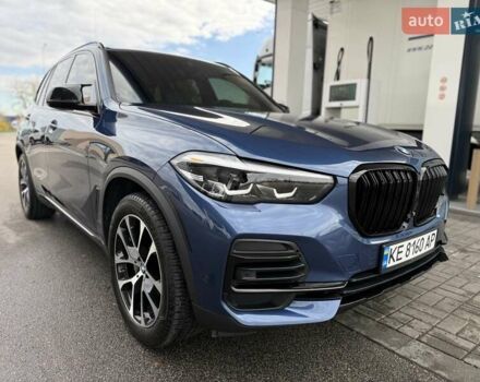 Синий БМВ Х5, объемом двигателя 3 л и пробегом 46 тыс. км за 57500 $, фото 2 на Automoto.ua