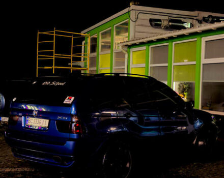 Синий БМВ Х5, объемом двигателя 4.4 л и пробегом 383 тыс. км за 8800 $, фото 1 на Automoto.ua