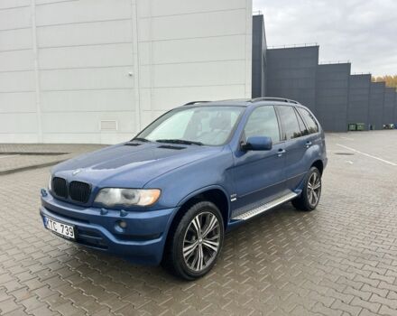 Синий БМВ Х5, объемом двигателя 3 л и пробегом 300 тыс. км за 5500 $, фото 1 на Automoto.ua