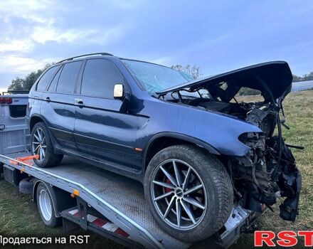 Синій БМВ Х5, об'ємом двигуна 3 л та пробігом 200 тис. км за 2000 $, фото 1 на Automoto.ua