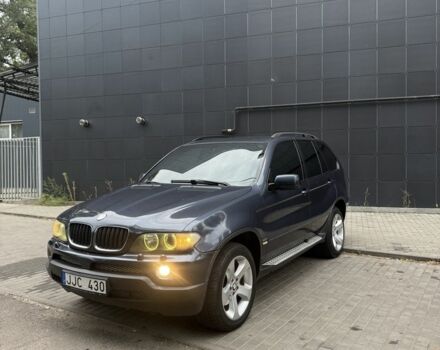 Синий БМВ Х5, объемом двигателя 3 л и пробегом 300 тыс. км за 5500 $, фото 1 на Automoto.ua