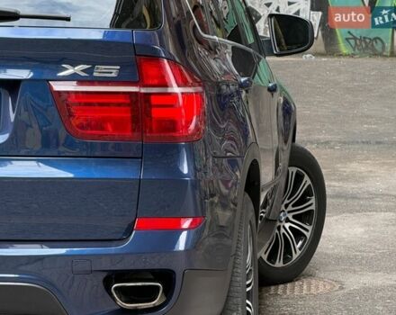 Синий БМВ Х5, объемом двигателя 4.4 л и пробегом 157 тыс. км за 11900 $, фото 1 на Automoto.ua
