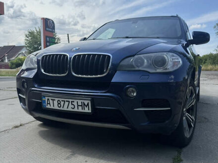 Синий БМВ Х5, объемом двигателя 3 л и пробегом 377 тыс. км за 18000 $, фото 1 на Automoto.ua