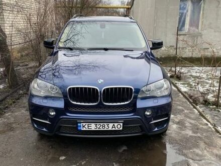 Синий БМВ Х5, объемом двигателя 2.98 л и пробегом 235 тыс. км за 9900 $, фото 1 на Automoto.ua