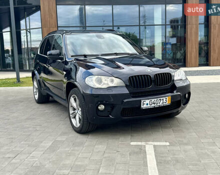 Синій БМВ Х5, об'ємом двигуна 3 л та пробігом 241 тис. км за 22800 $, фото 1 на Automoto.ua