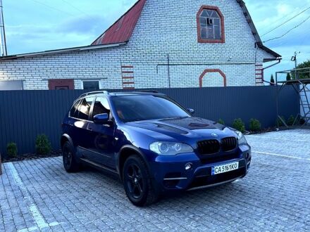 Синій БМВ Х5, об'ємом двигуна 3 л та пробігом 300 тис. км за 12999 $, фото 1 на Automoto.ua