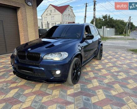 Синий БМВ Х5, объемом двигателя 3 л и пробегом 253 тыс. км за 40000 $, фото 1 на Automoto.ua