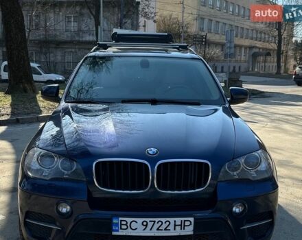 Синий БМВ Х5, объемом двигателя 3 л и пробегом 233 тыс. км за 11800 $, фото 1 на Automoto.ua