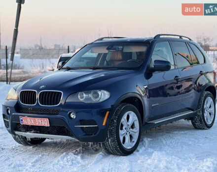 Синий БМВ Х5, объемом двигателя 3 л и пробегом 300 тыс. км за 15900 $, фото 1 на Automoto.ua