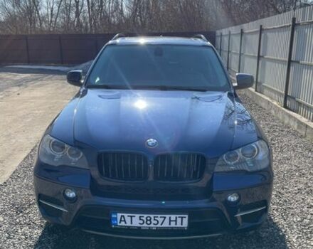 Синий БМВ Х5, объемом двигателя 2.99 л и пробегом 300 тыс. км за 13300 $, фото 1 на Automoto.ua