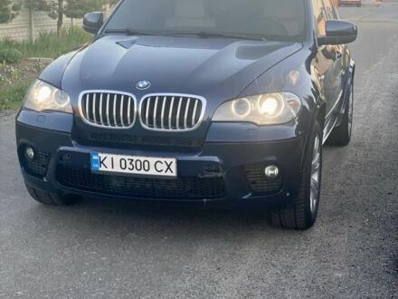Синий БМВ Х5, объемом двигателя 3 л и пробегом 286 тыс. км за 10000 $, фото 1 на Automoto.ua