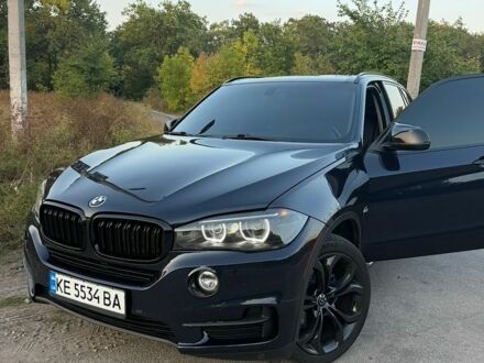 Синий БМВ Х5, объемом двигателя 3 л и пробегом 200 тыс. км за 21300 $, фото 1 на Automoto.ua