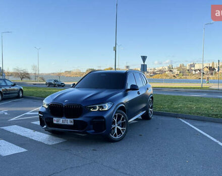 Синий БМВ Х5, объемом двигателя 4.39 л и пробегом 96 тыс. км за 74999 $, фото 1 на Automoto.ua